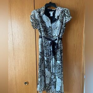 NWT Robbie Bee Sz 8 midi dress